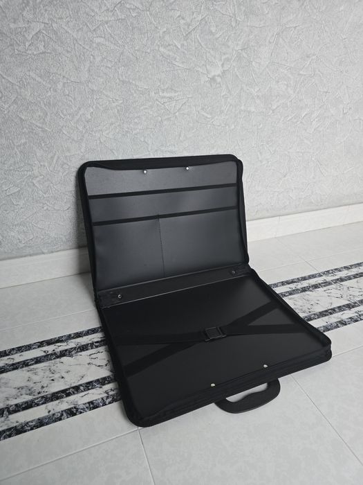 Pastas Portfólio A1 e A4 e régua T