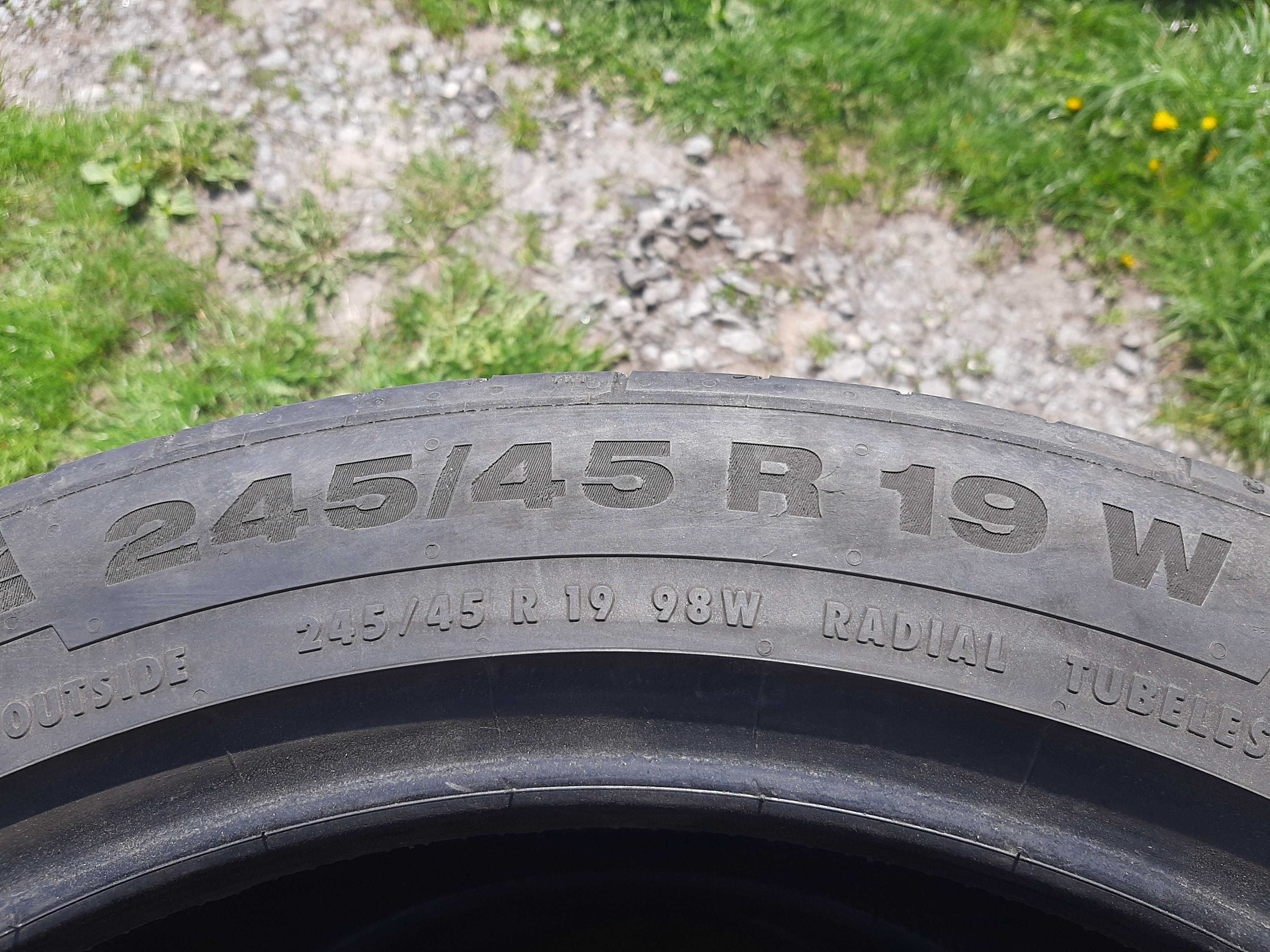 Резина Continental 245/45 R19 W