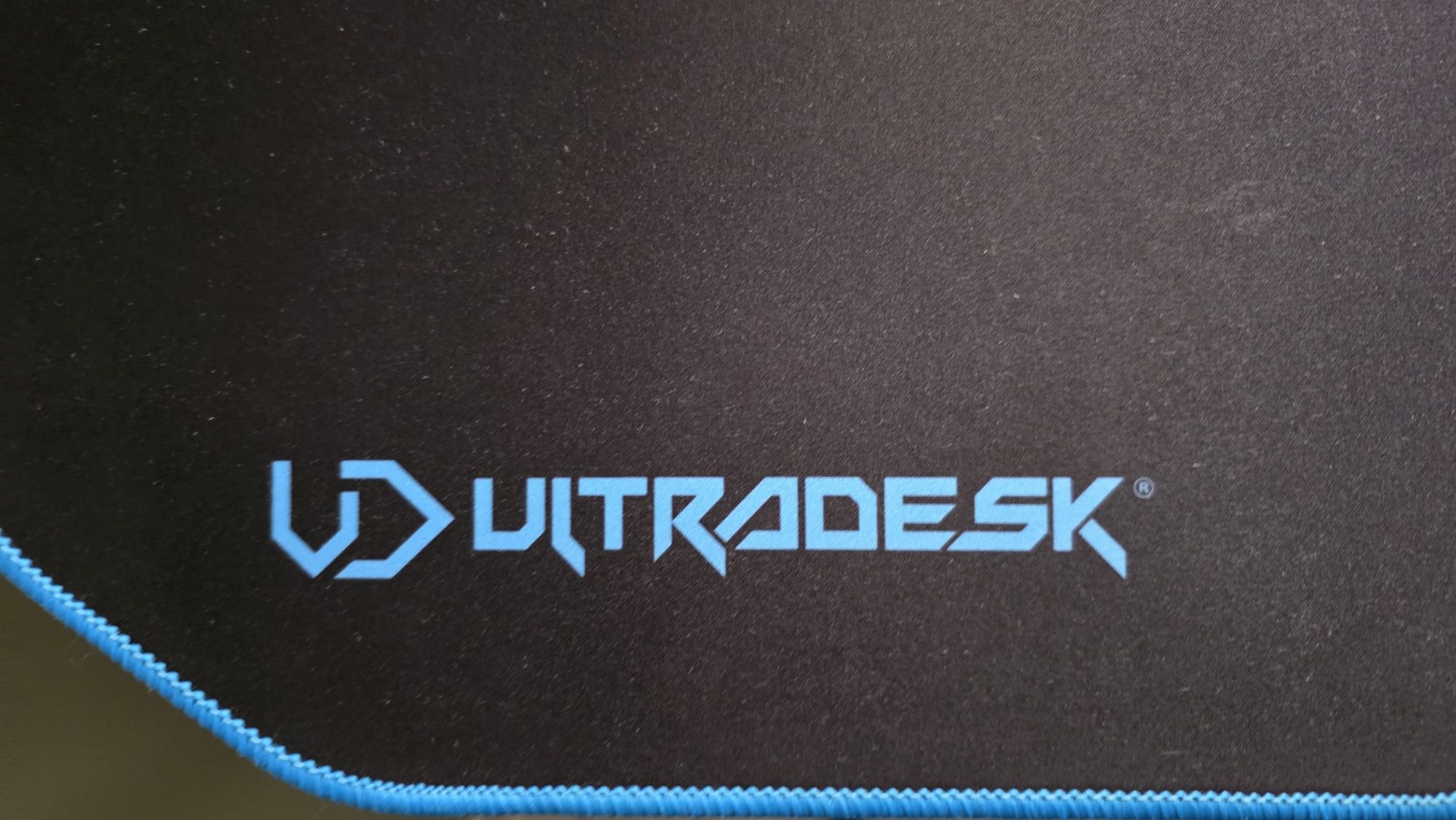 Biurko Ultradesk FRAG - Niebieski