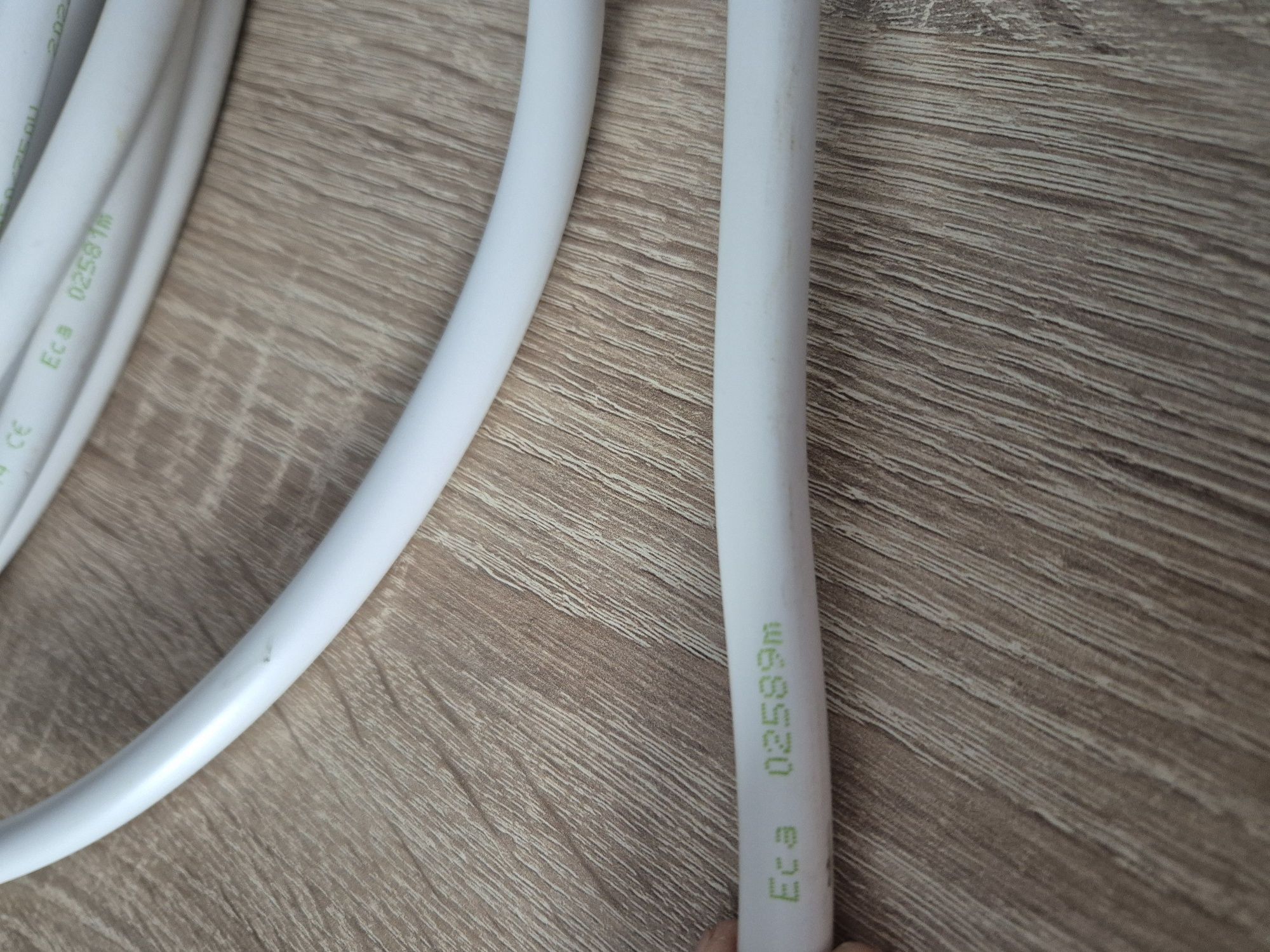Kabel biały 4x4 TF Kable