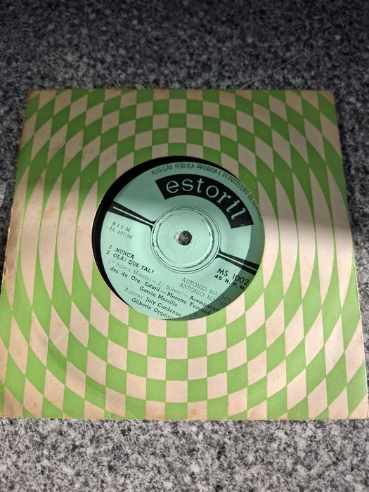 Vinil 45rpm de etiqueta Estoril