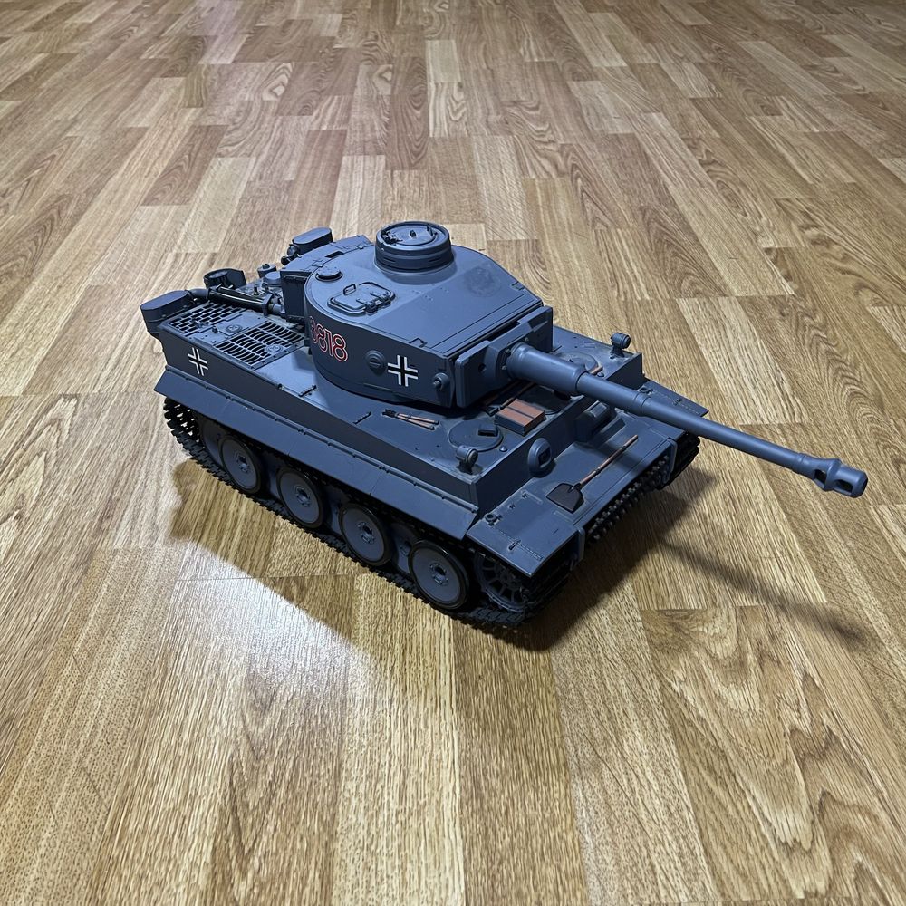 Танк на радіоуправлінні Tiger 1/16 (Heng Long)