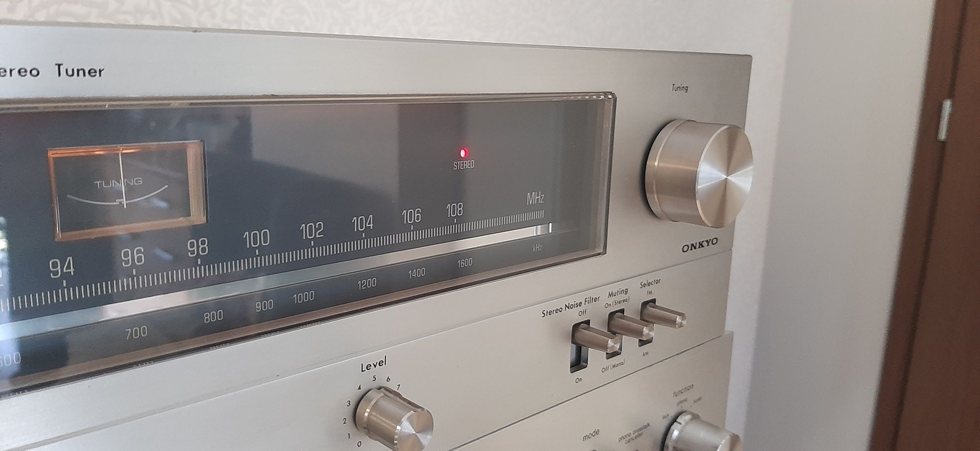 Onkyo Tuner Stereo T-5000
