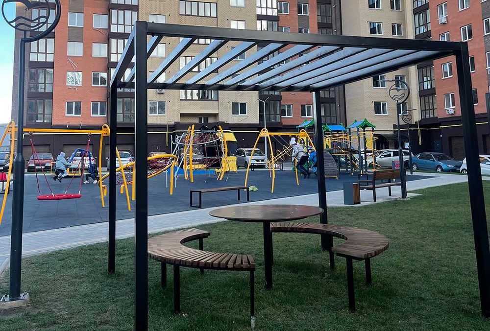 Квартира з АГВ у цегляному будинку. Можна під програми.