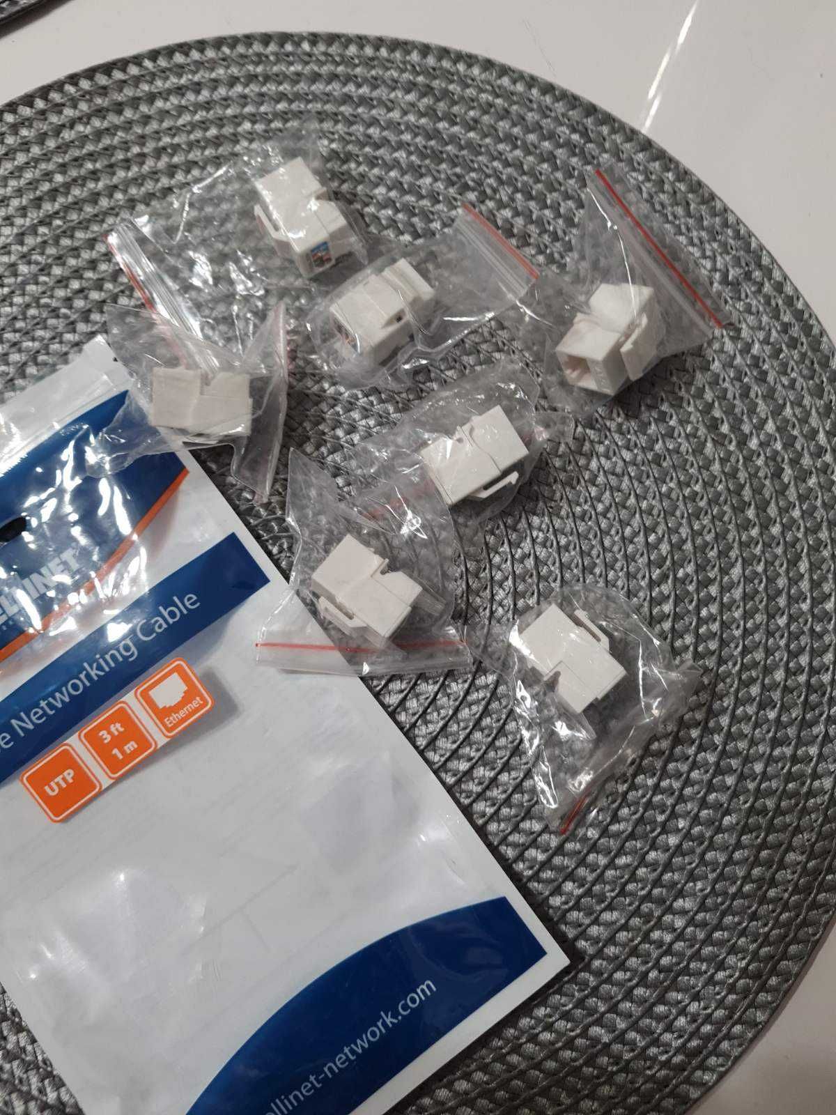 Keystone-модулі (з'єднувачі RJ-45) - 8 штук