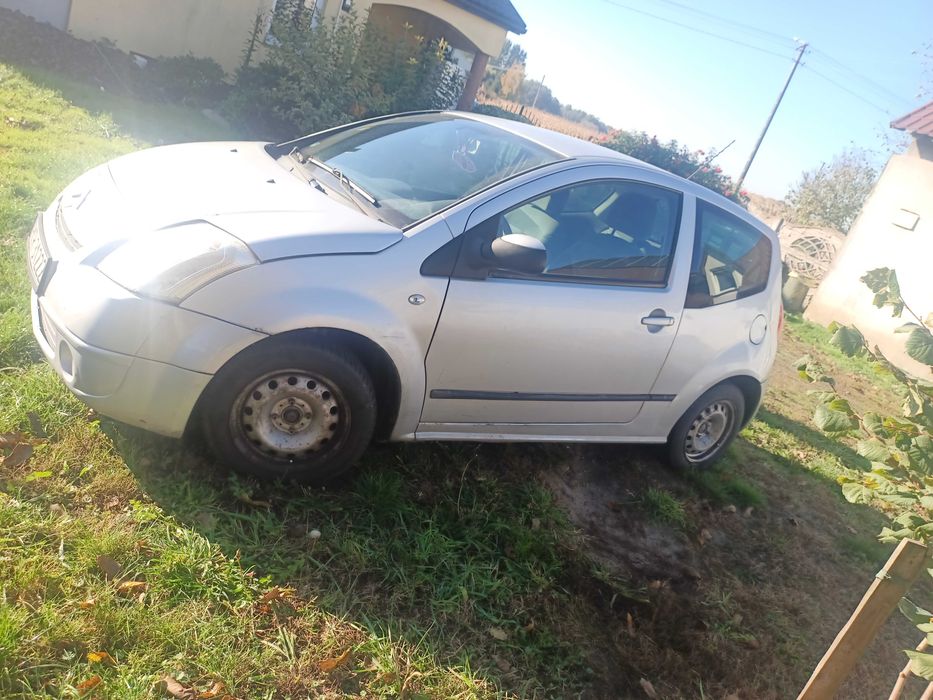 Citroen C2 małe ekonomiczne auto
