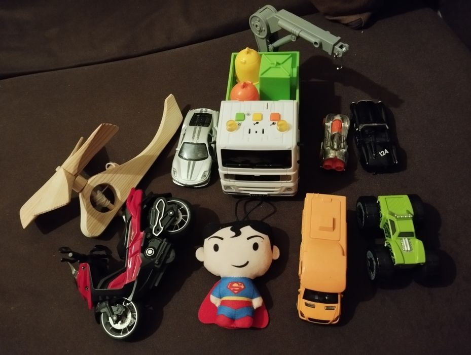 Zabawki auta dla dzieci