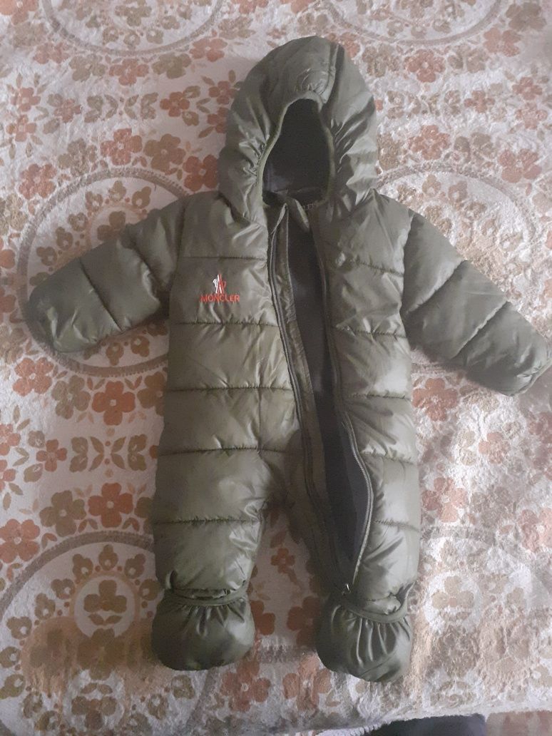 Комбинезон детский Moncler