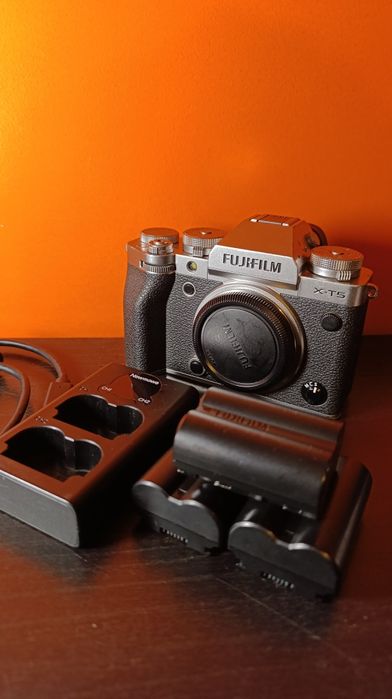 Fujifilm X-T5 (corpo)