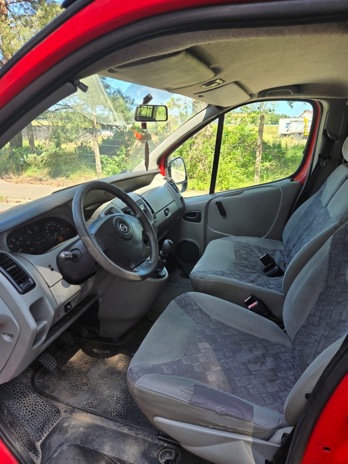Opel Vivaro 1.9 dci , 101 KM, 9 osobowy