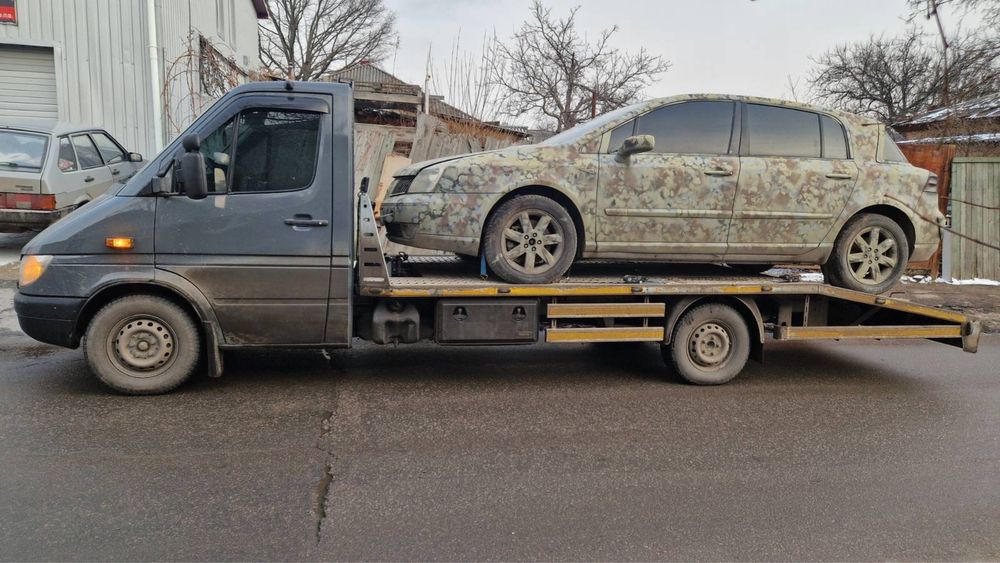 Эвакуатор, Евакуатор цілодобово 24/7 лавета.