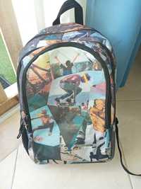 Mochila escola óptimo estado