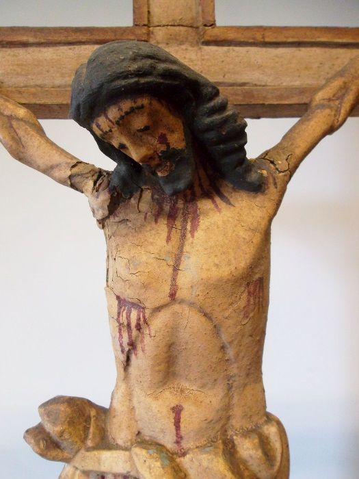 grande antigo crucifixo em madeira policromada Sec. XIX - 106 cm