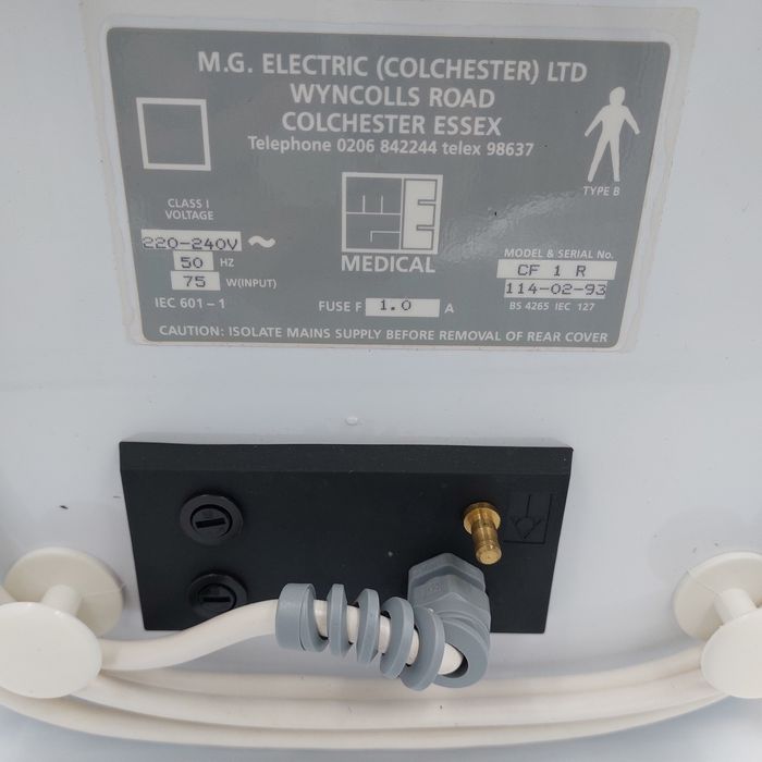 Пневматичний професійний небулайзер у вас вдома. Лікування бронхиту.