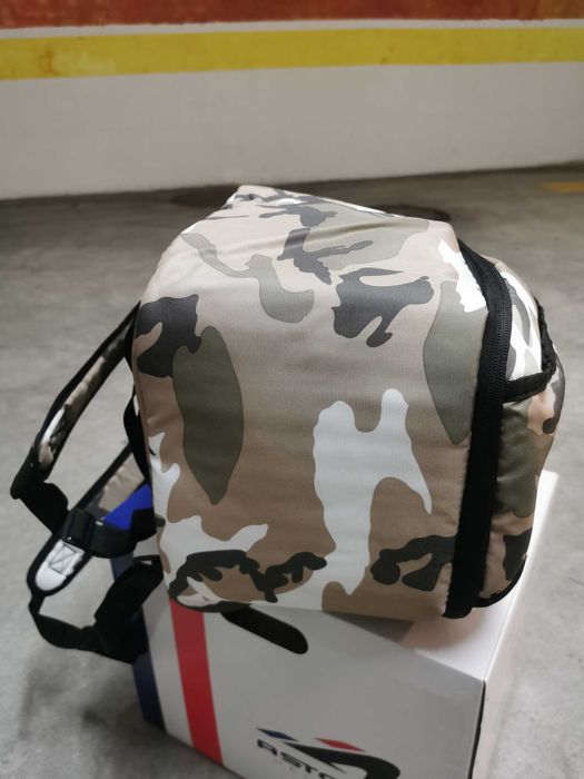 Mochila Camuflada para Transporte Capacete Ls2 ( NOVA )