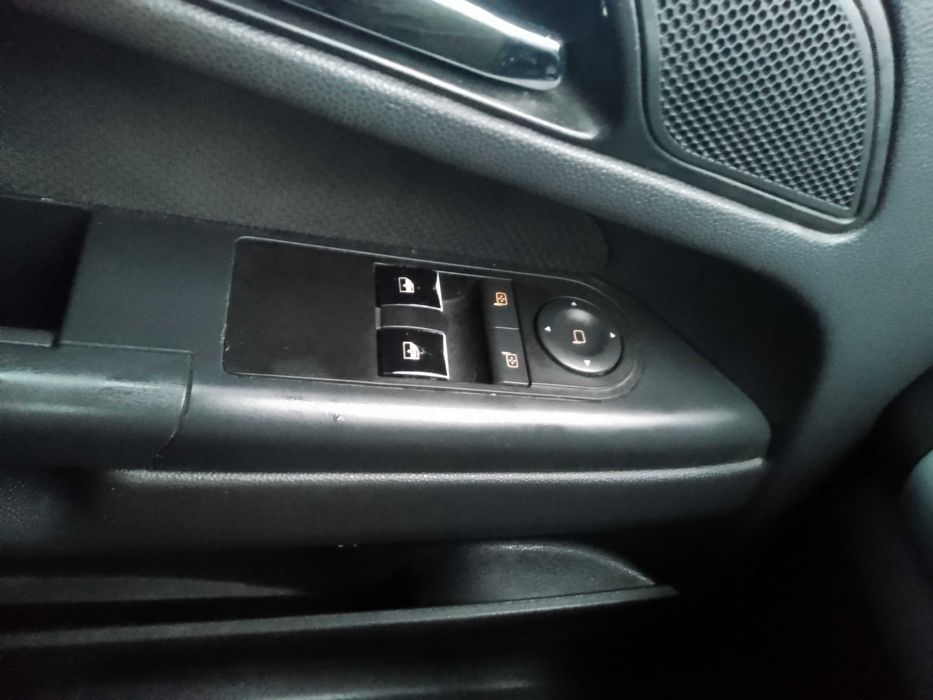 продам Opel Zafira B