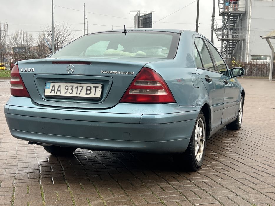 Mercedes-Benz C180 W203