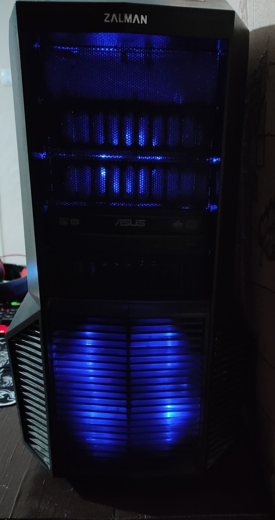 Игровой ПК, Intel 14 ядер, 32Gb ОЗУ, RX 580