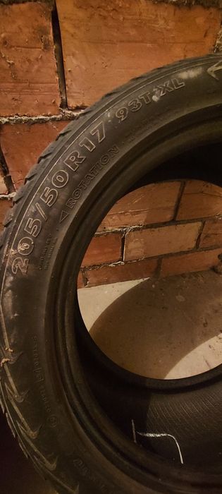 Opony Nokian 205/50 R17 2szt
