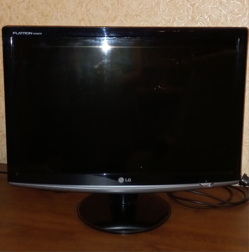 Мониторы   17, 19, 22 дюйма