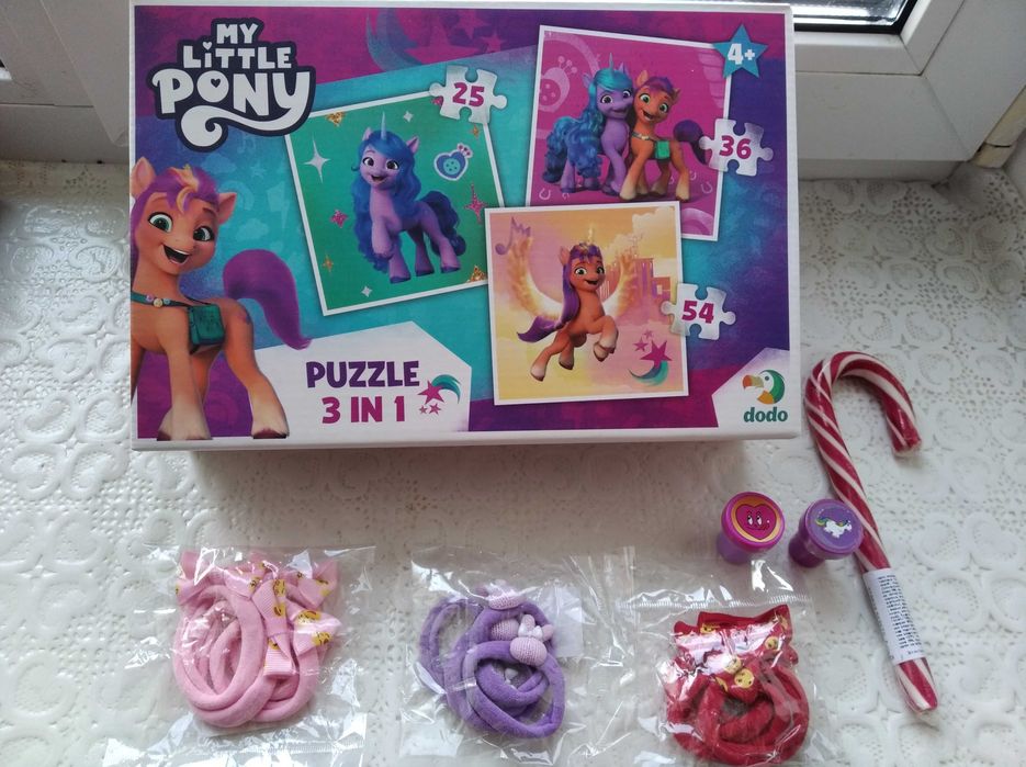 карандаши,фломастеры