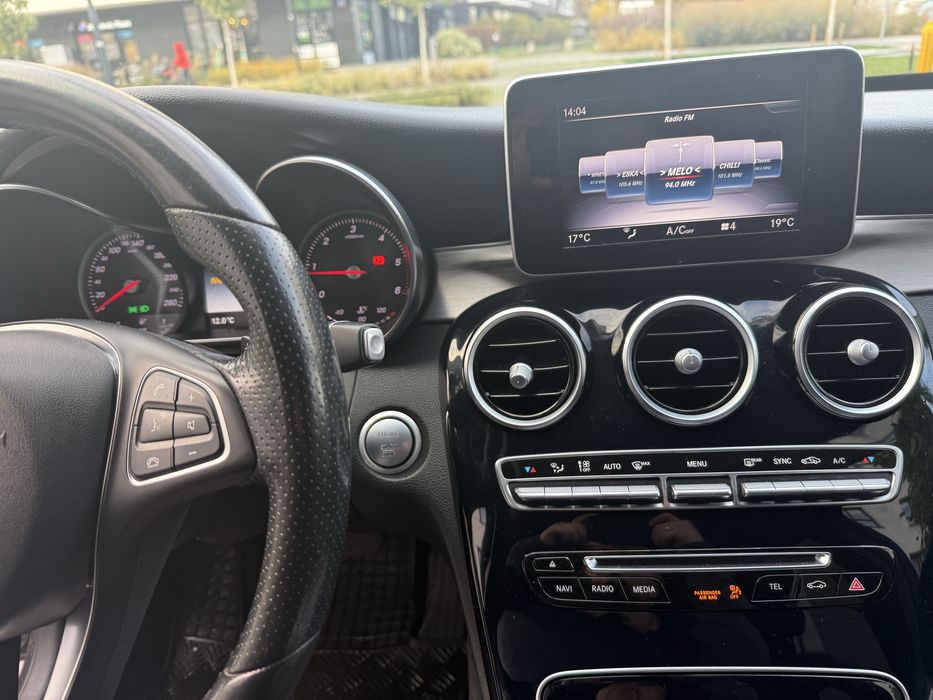 Mercedes Benz W205 C 220