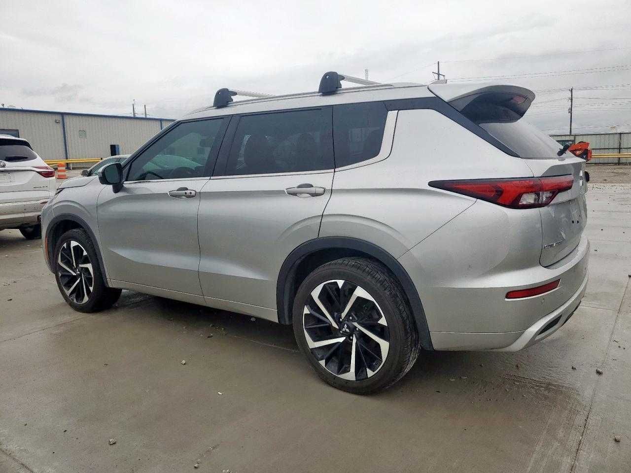 2022 Mitsubishi Outlander SEL