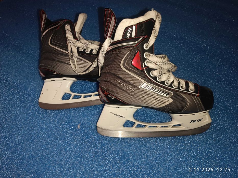 Łyżwy dziecięce hokejowe Bauer Vapor r. 35