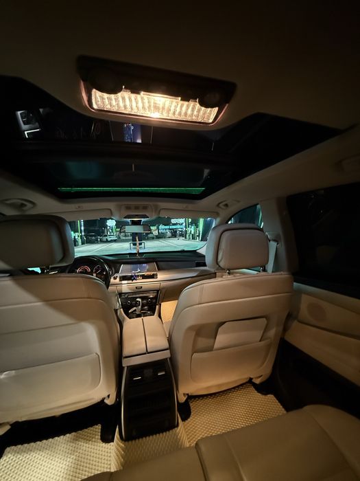 BMW 5 Series GT 2013