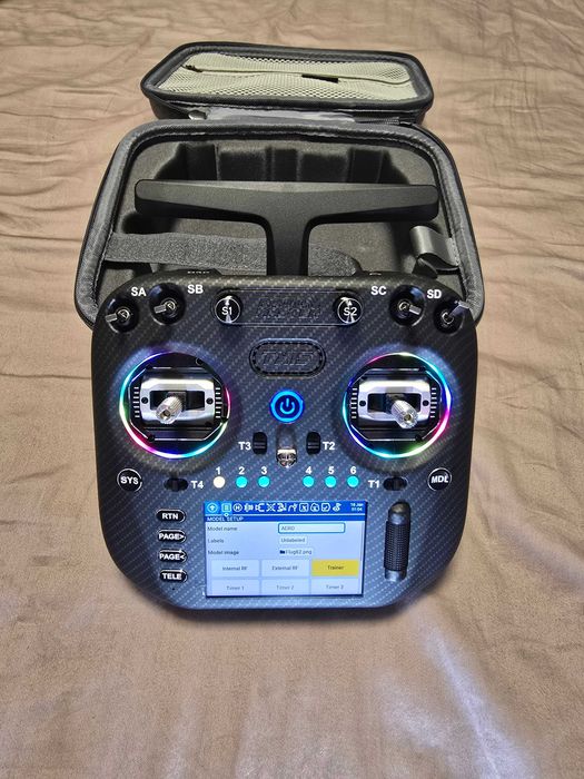 Radiomaster TX15 Max Red ELRS Dual-Band (2.4 GHz + 900 MHz)