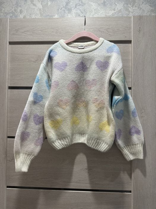 Светр для дівчинки