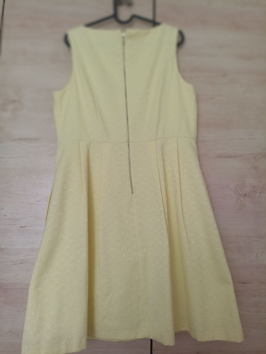 Sukienka letnia żółta F&F 42