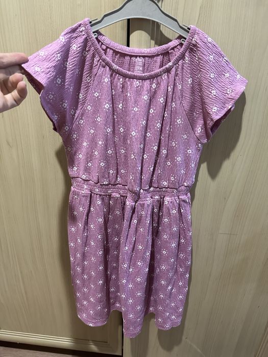 Продам сукню на дівчинку Carters