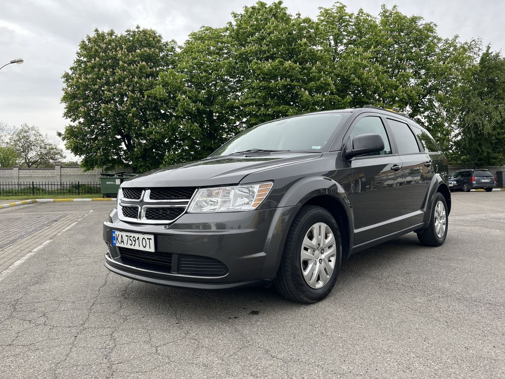 Dodge Journey 2,4 мінімальну пошкодження, відмінний стан