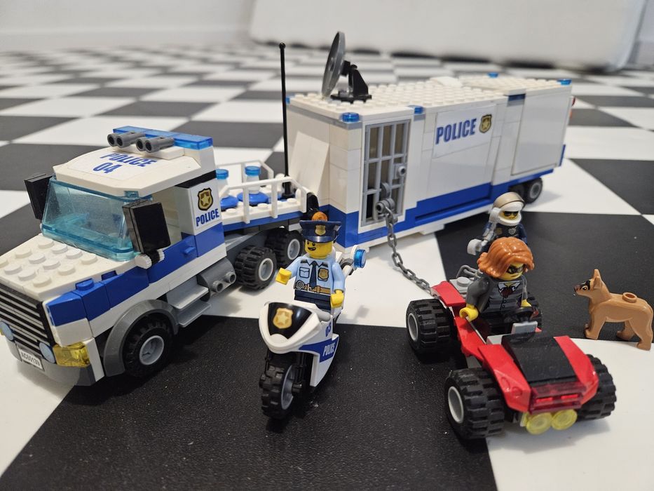 Lego City 60139 Mobilne Centrum Dowodzenia