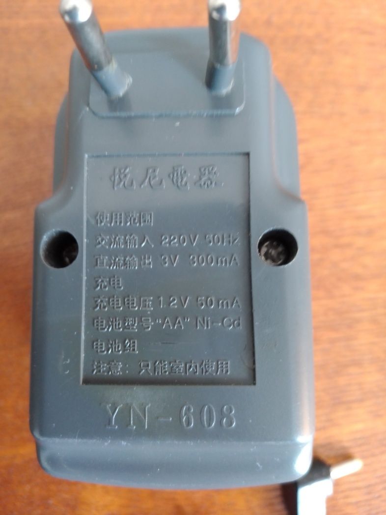Блоки питания 24В 0.8А, 3.7В 350mA