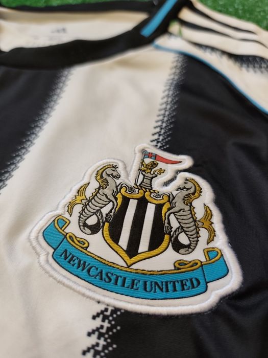 Camisola manga comprida Newcastle 25/26 - A. Gordon