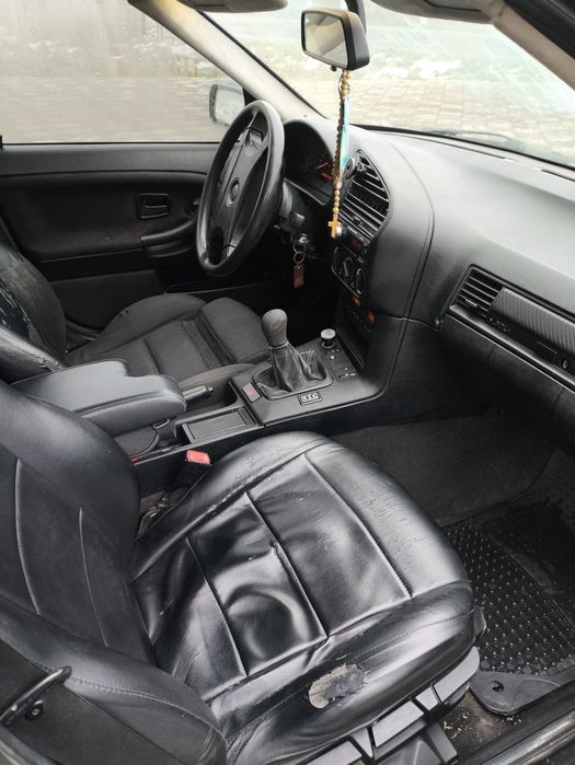 Продам BMW 1.8 газ/бензин