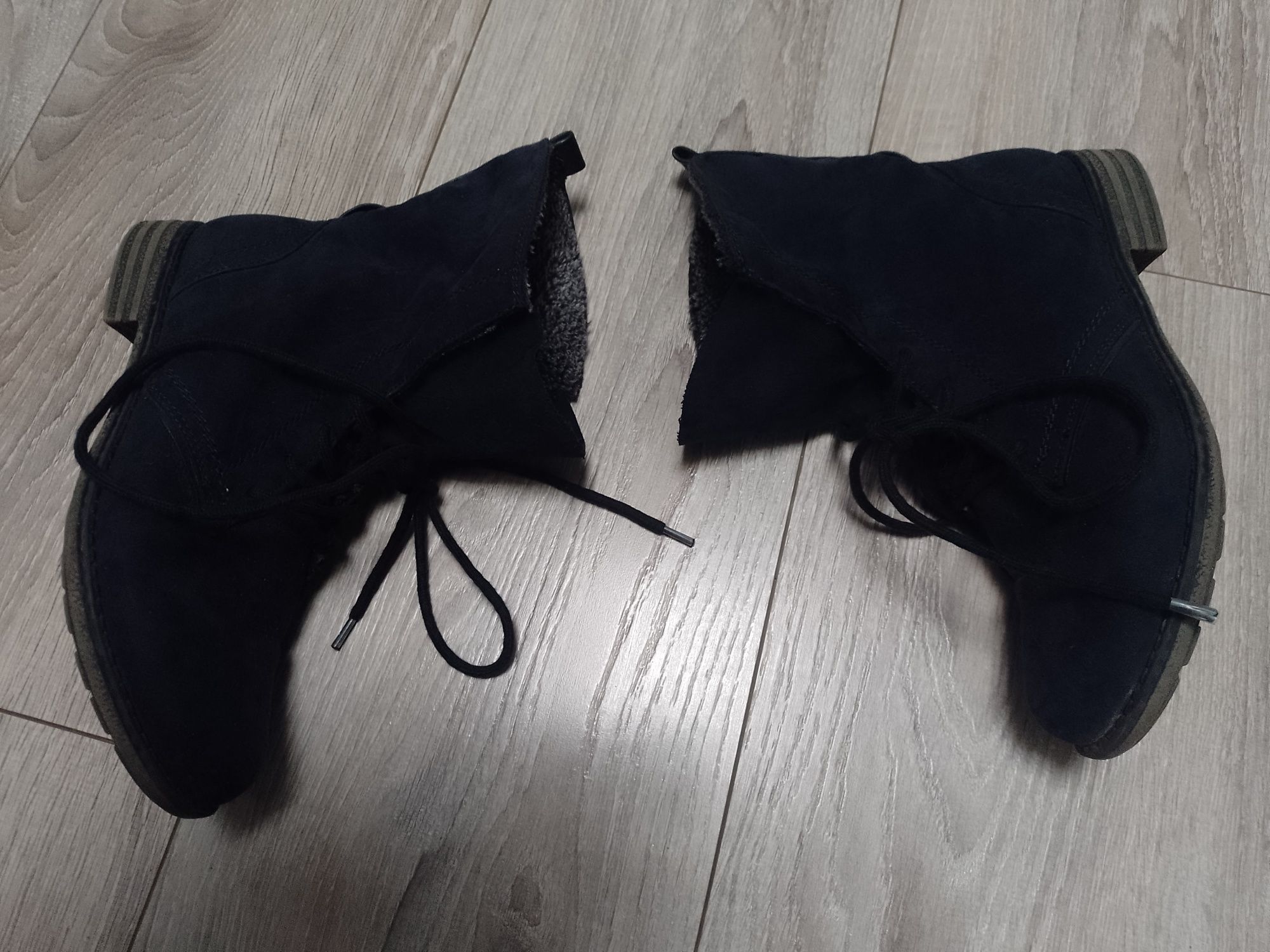 Buty ocieplane damskie roz 37