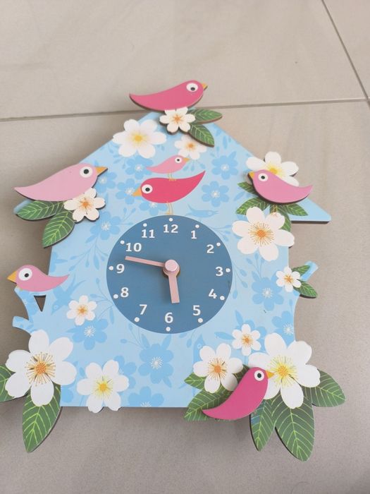 Zegar ścienny do pokoju dziecięcego