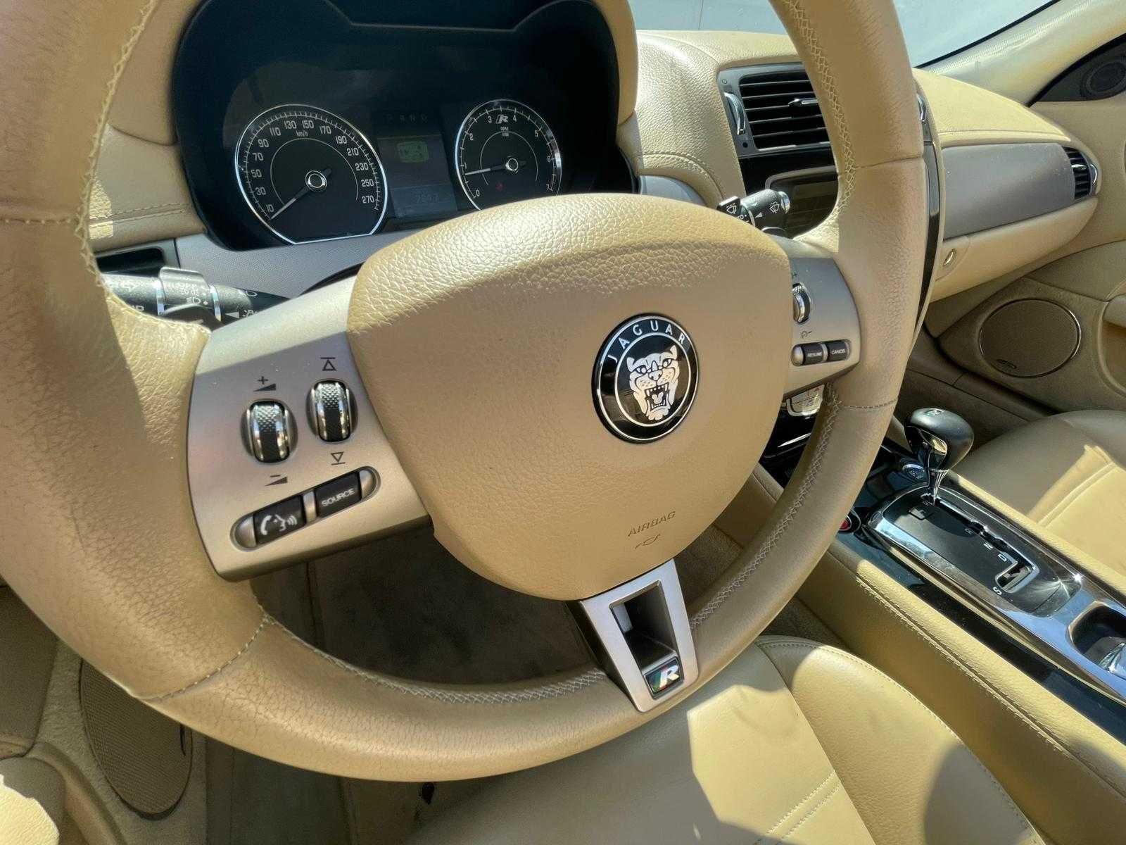 Jaguar XKR V8 4.2 Imaculado