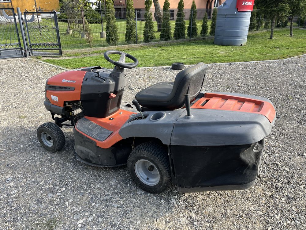 Kosiarka traktorek - Husqvarna CTH 126 12.5HP
