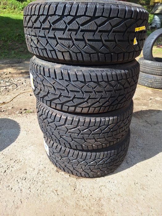 Nowe Opony zimowe kormoran 225/45/17