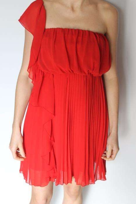 Sukienka czerwona rozmiar 6-(XS)