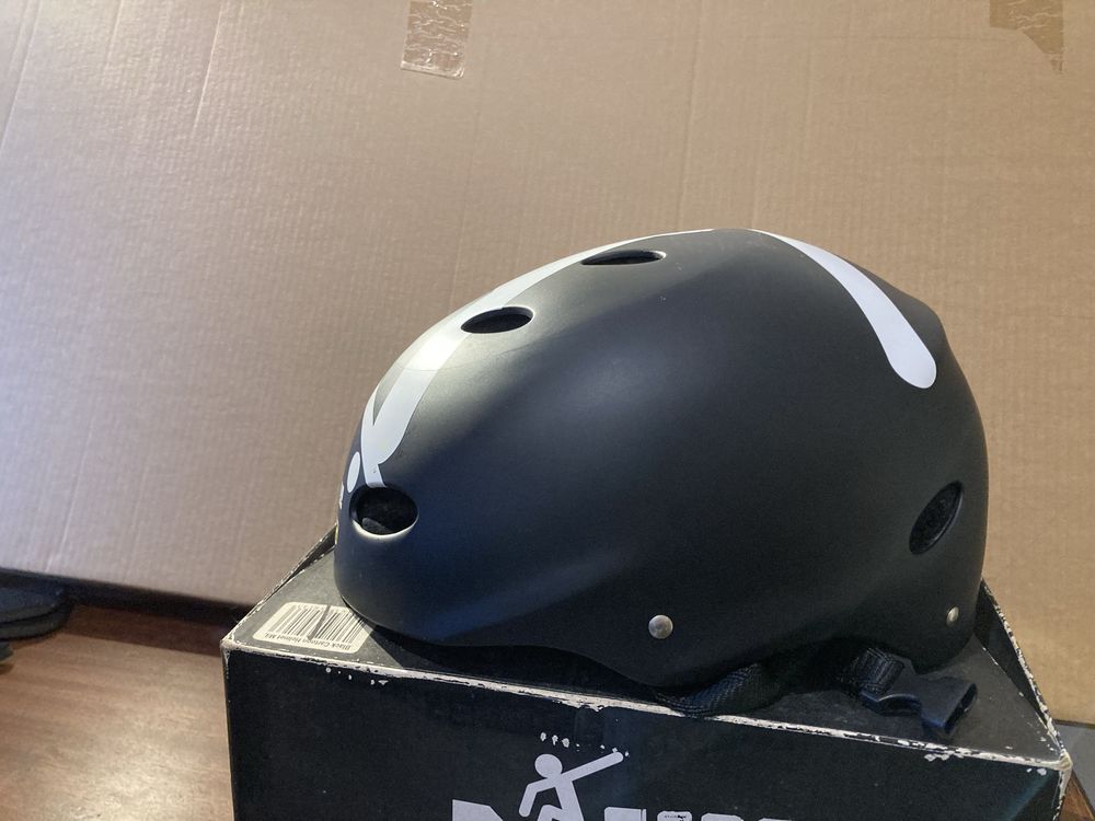 Capacete skate como novo