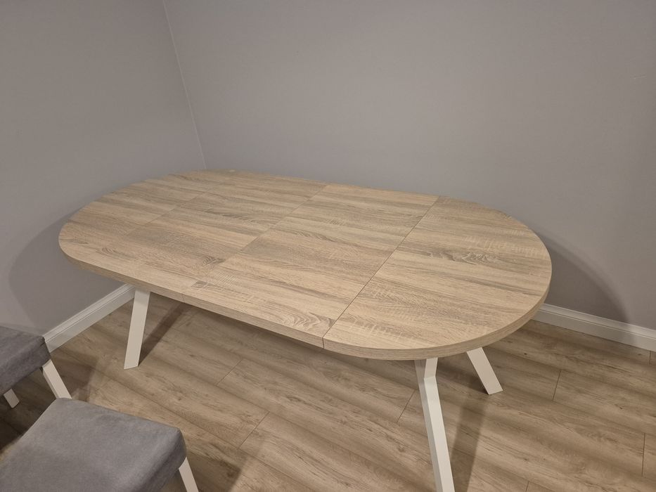 Sprzedam stół rozkładany