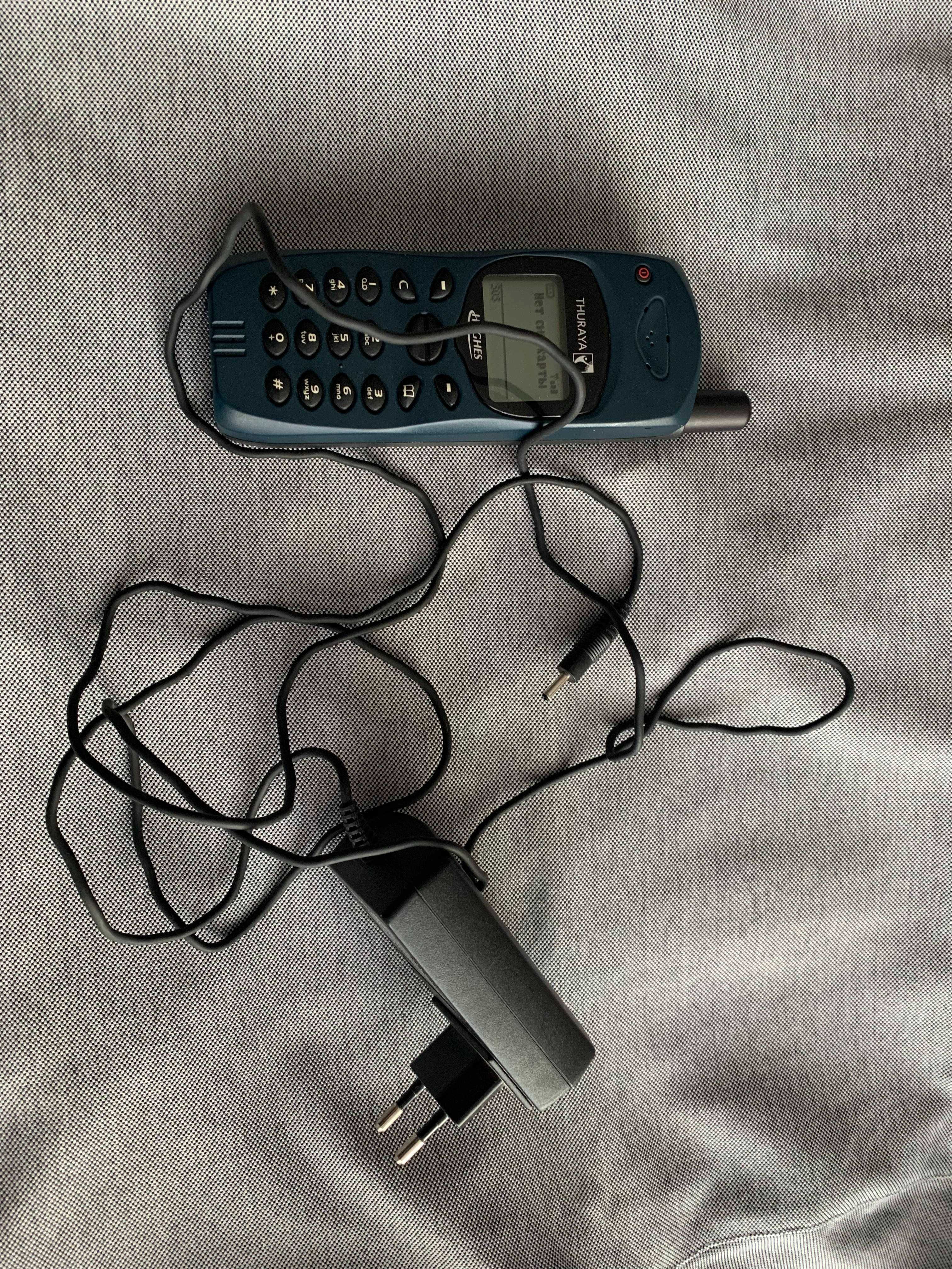 Спутниковый телефон Thuraya 7100 +дата кабель COM порт