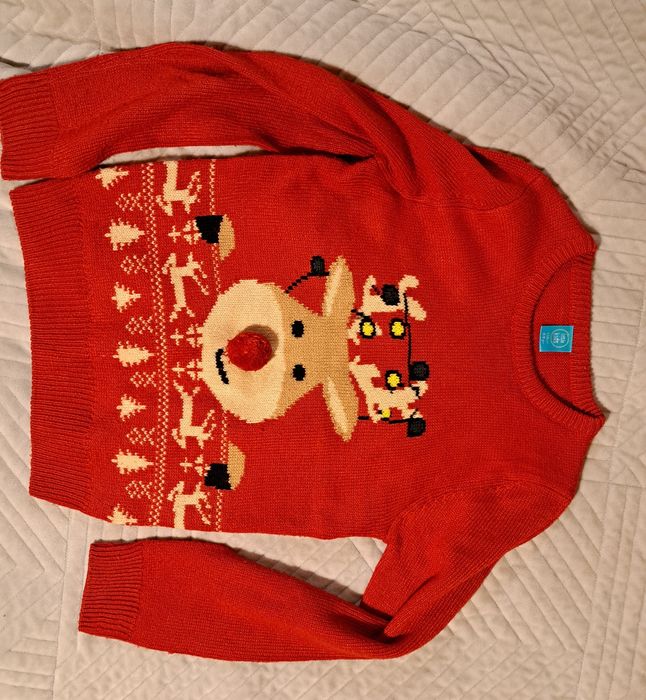 Sweter świąteczny r. 134