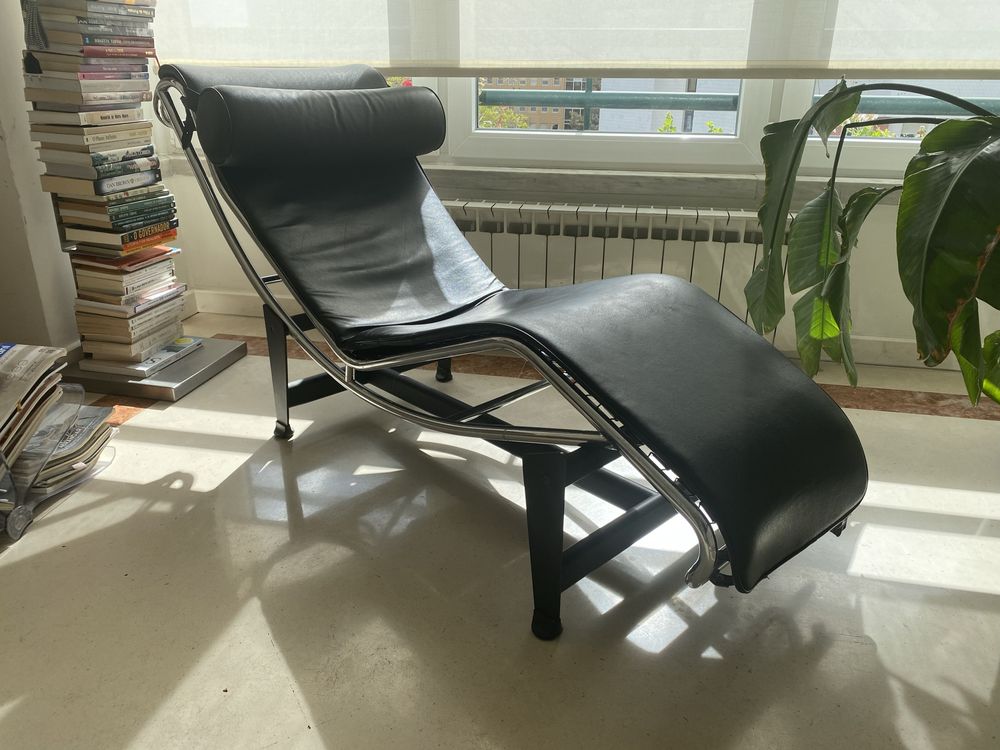 Chaise Longue Corbusier