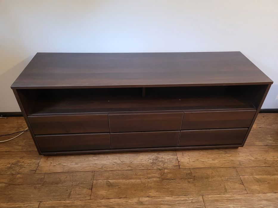 Sprzedam komodę (kolor wenge)